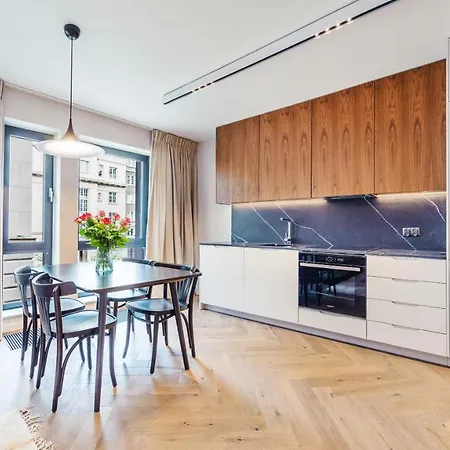 Center Bank Polski غدينيا