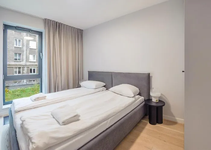 Center Bank Polski Lägenhet